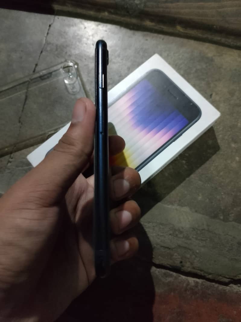 iPhone se 3rd generation 5
