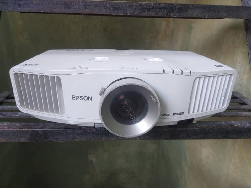 projector 0