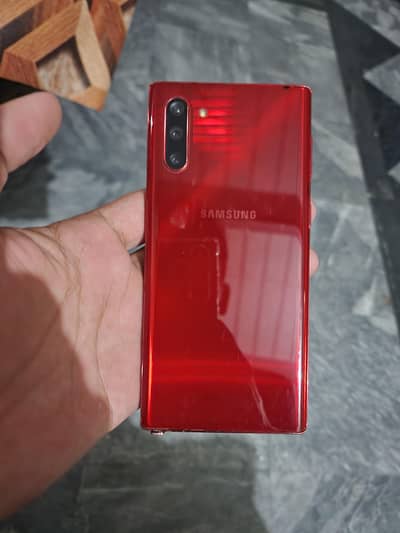 Samsung Note 10    8/256gb