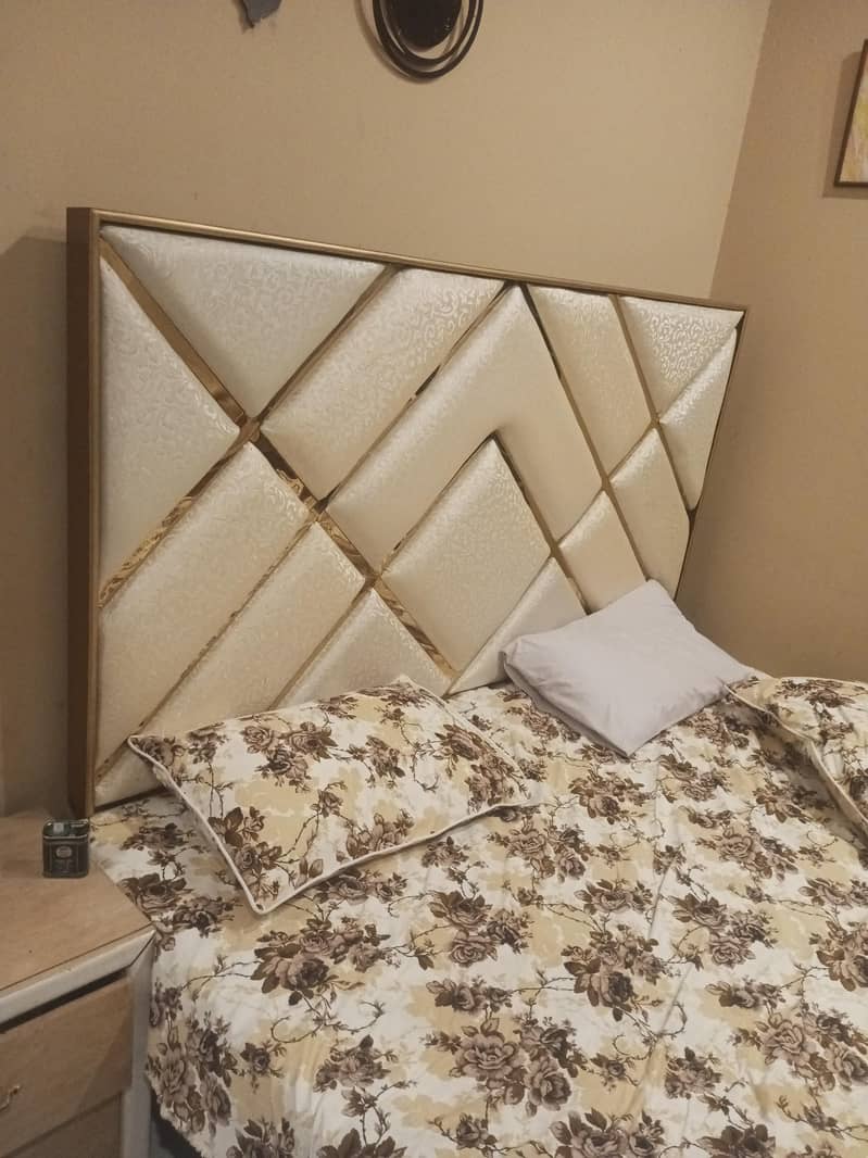 double bed solid 1