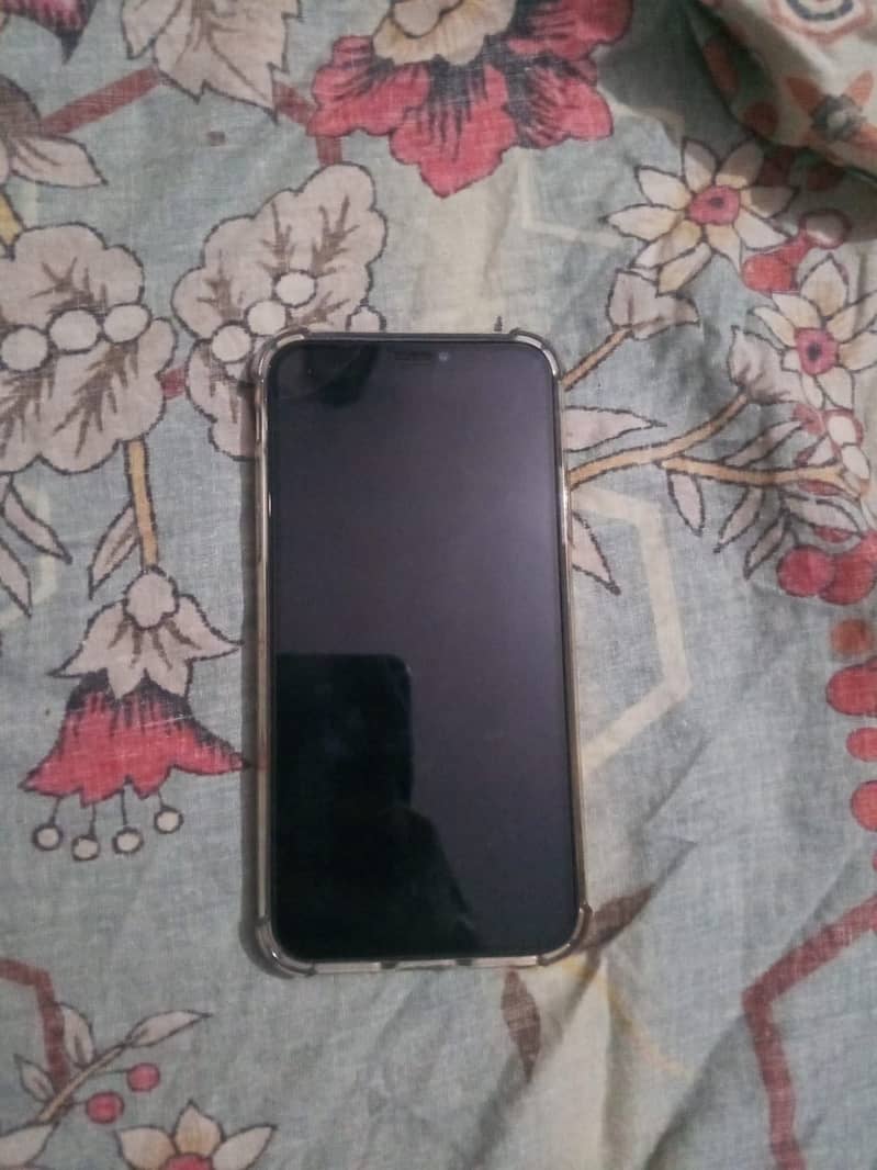 iPhone X 3