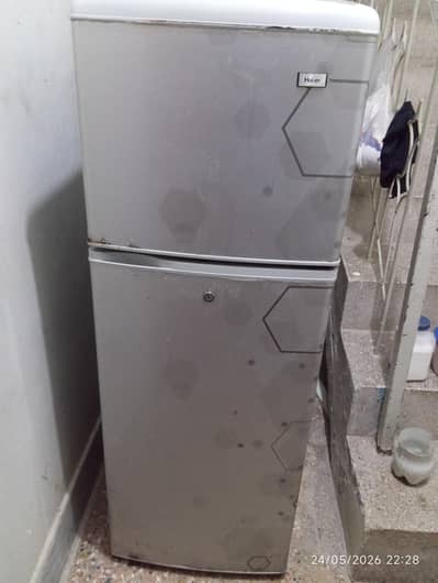 haier Refrigerator original gas guinune condition