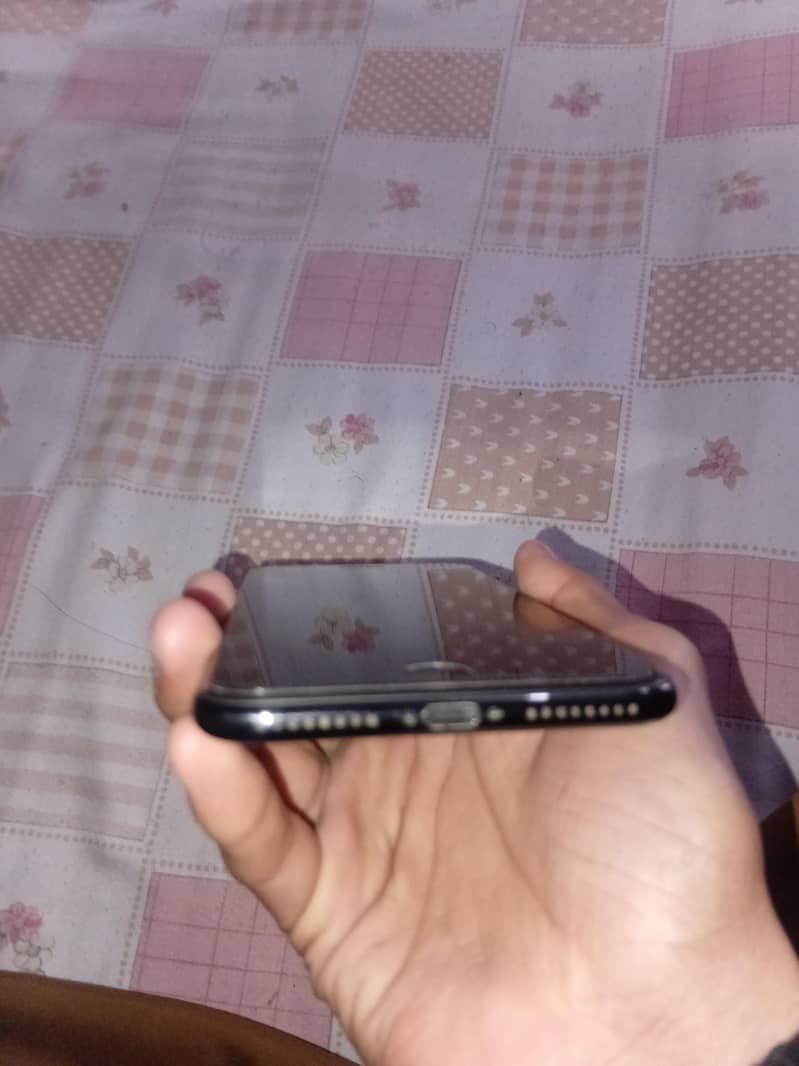 IPHONE 7PLUS 1