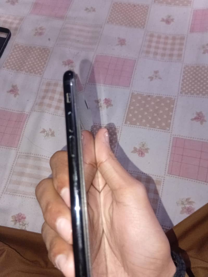 IPHONE 7PLUS 2