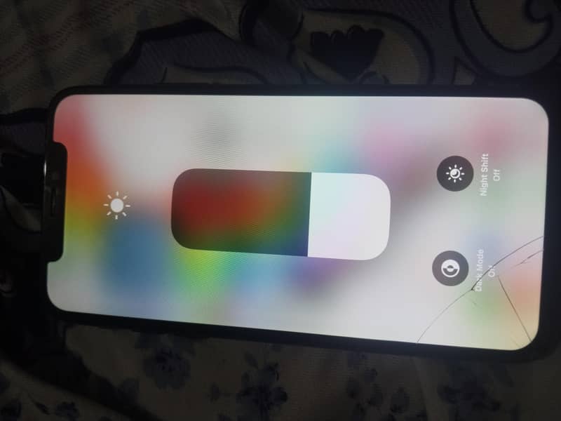 Apple iPhone X 3