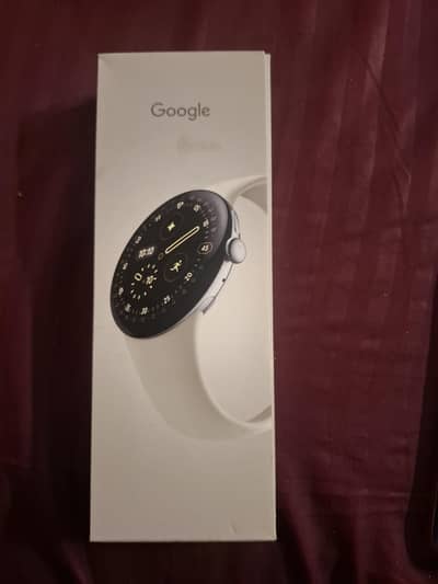 Google pixel Watch 4 (45mm) for sale. . Non active watch