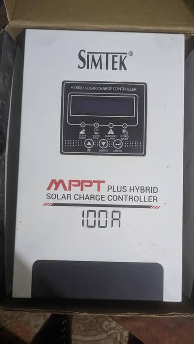 SIMTEK MPPT plus Hybrid Solar Charge Controller