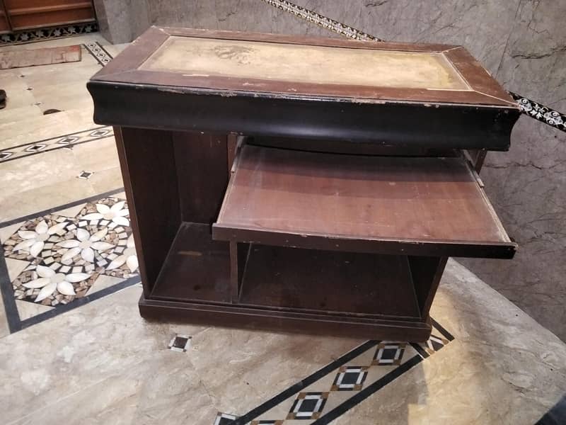 Computer table 2