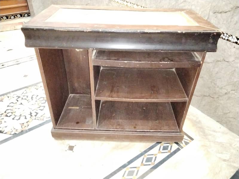 Computer table 3