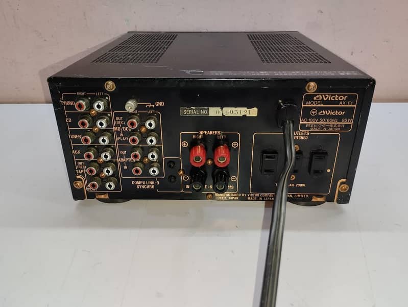 Victor Amplifier 7