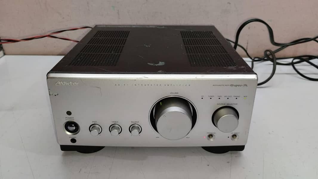 Victor Amplifier 9