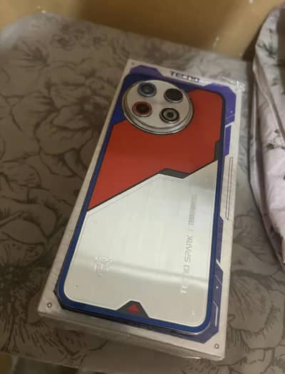 Tecno Spark 30 pro transformers edition