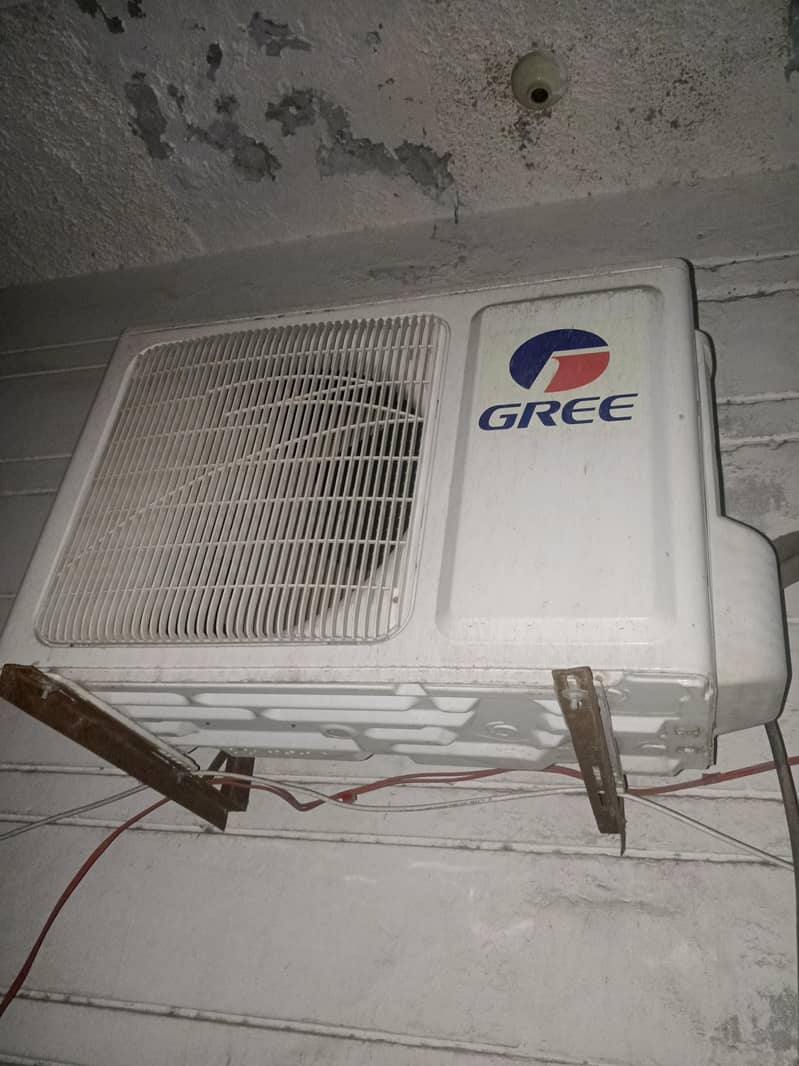 Gree split Ac 1.5 ton 5