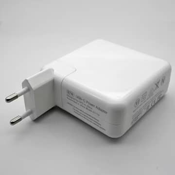 Slightly Used 87W USB-C Apple MacBook WhatsApp 0320-5992697