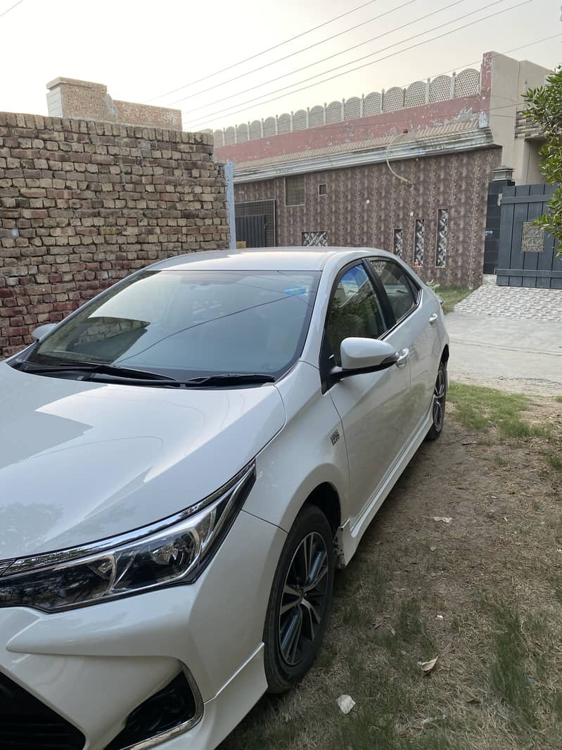 Corolla altis 3