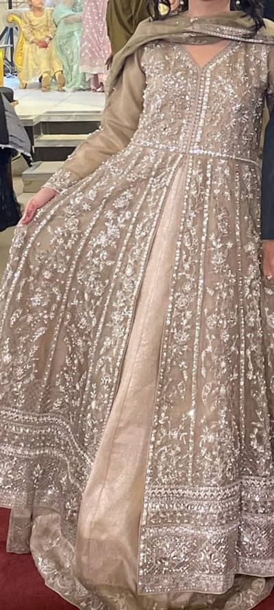 Heavy maxi with cancan attached