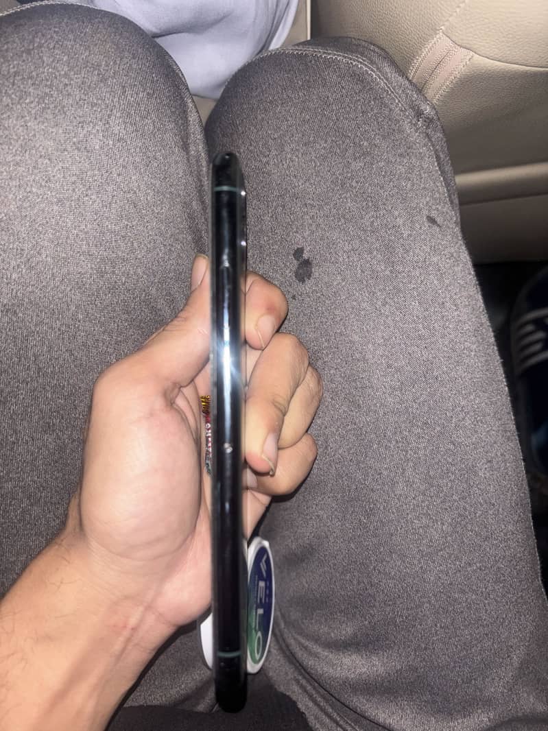 Iphone 11 pro max 3