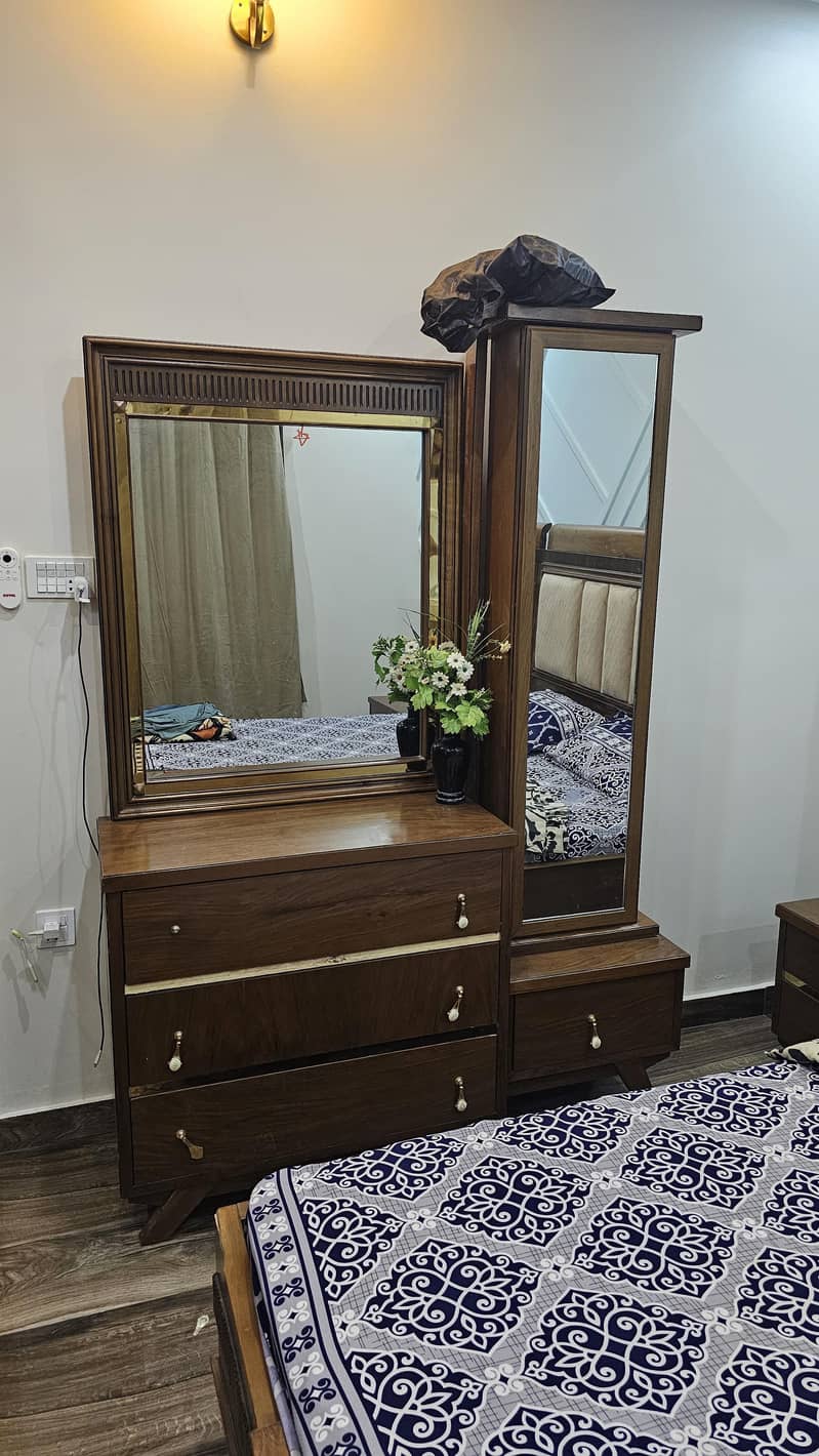 Dressing Tables 1