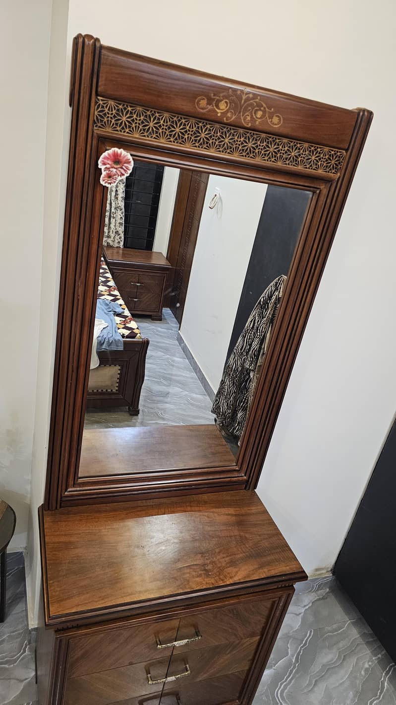 Dressing Tables 5
