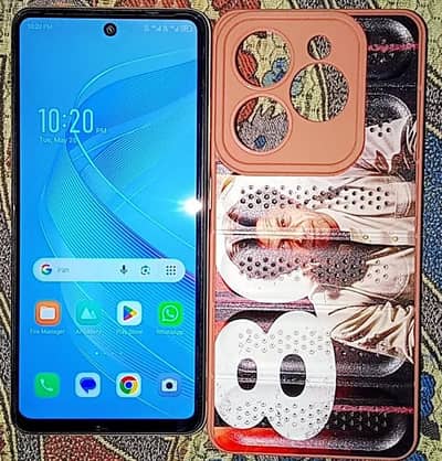 Infinix Smart 8 (4+4 Ram+64 Memory)