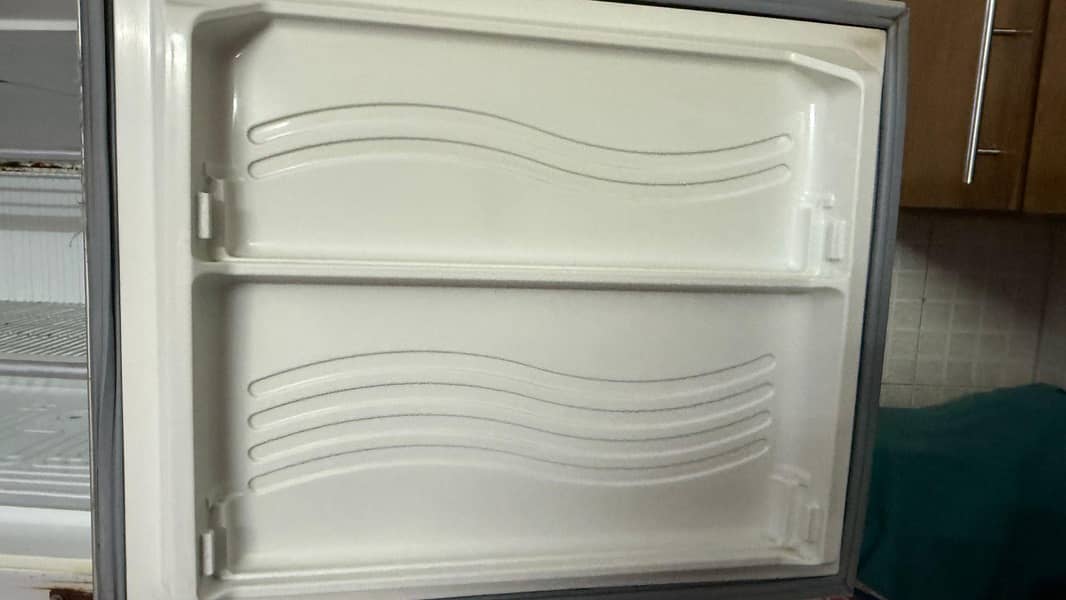 Refrigerator 7