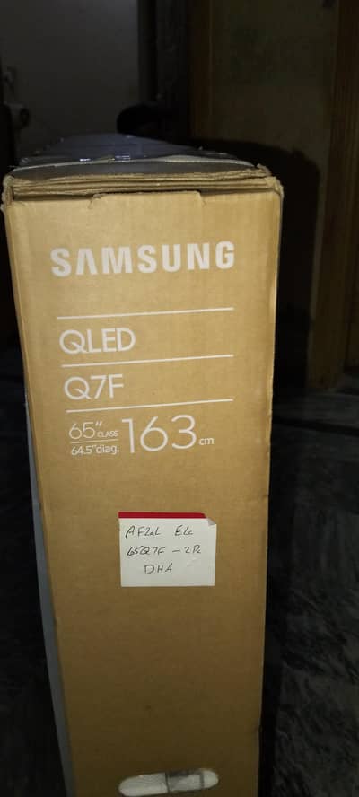 Samsung QLED tv 65 inch