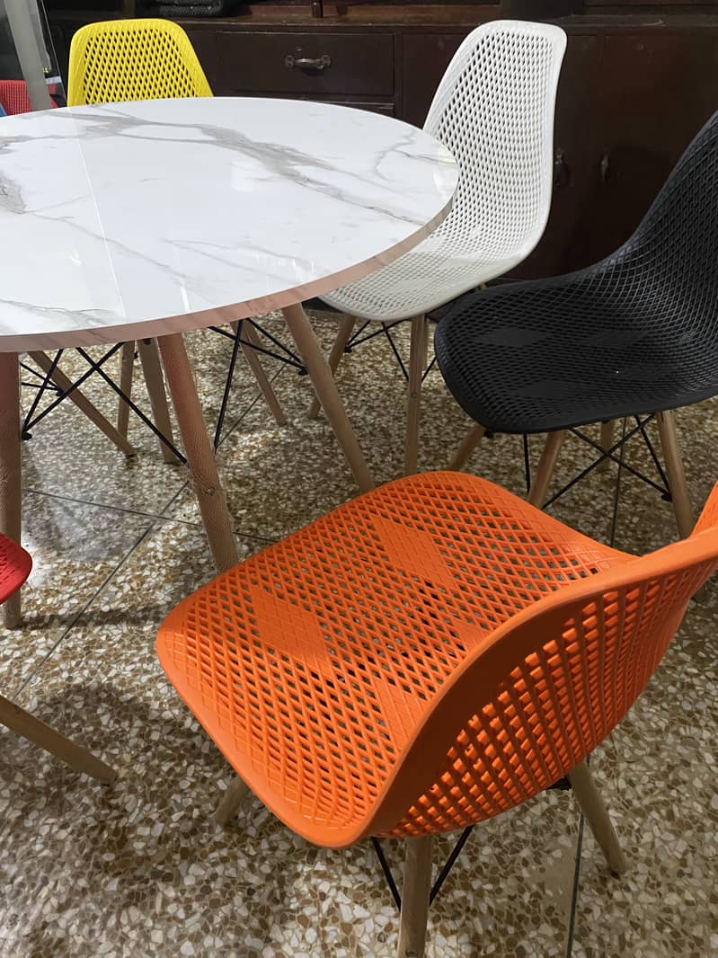 Dining table 3