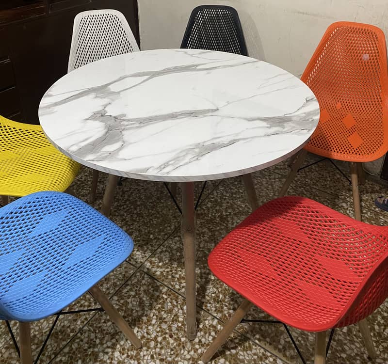 Dining table 4