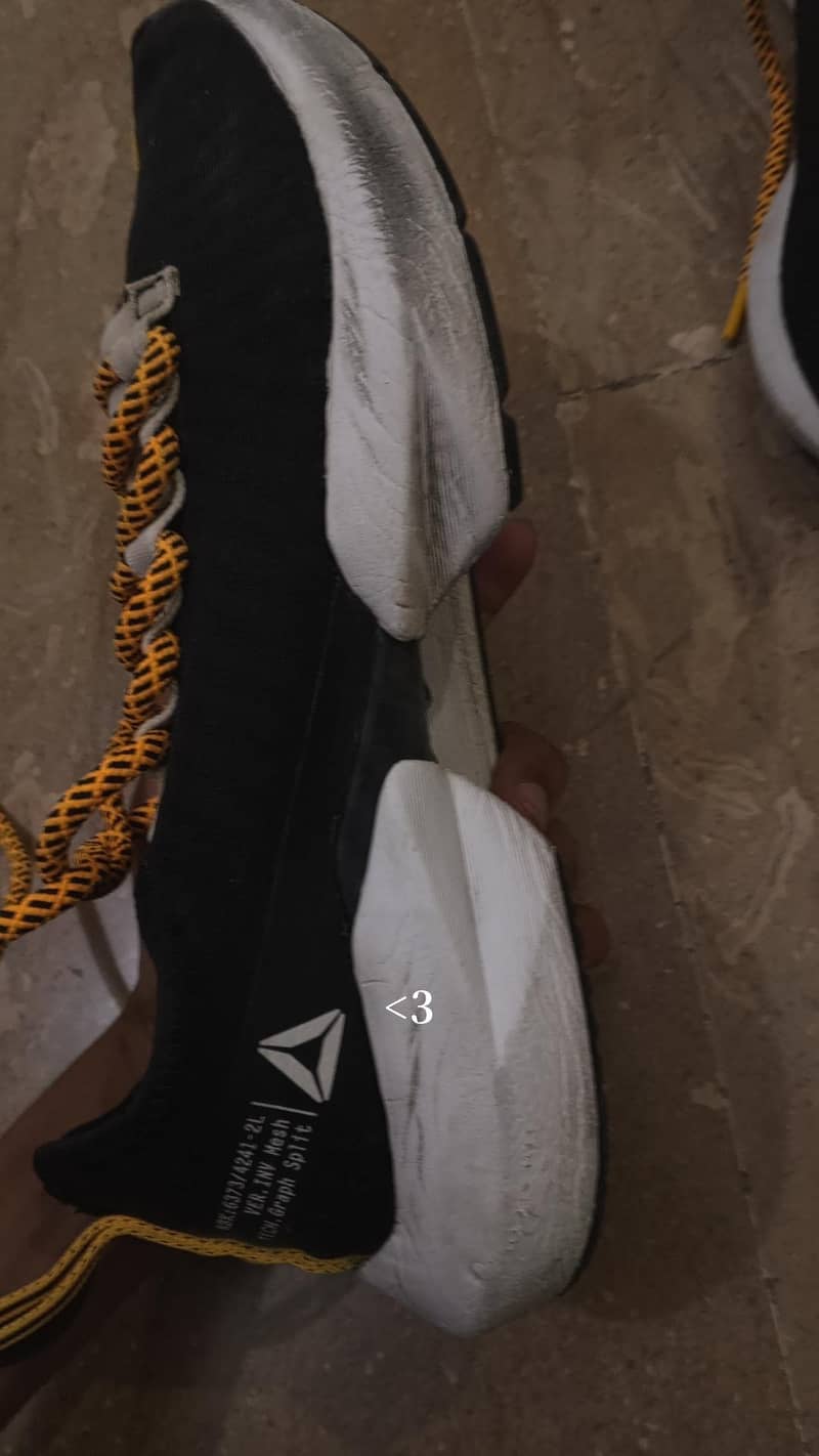 REEBOK 2