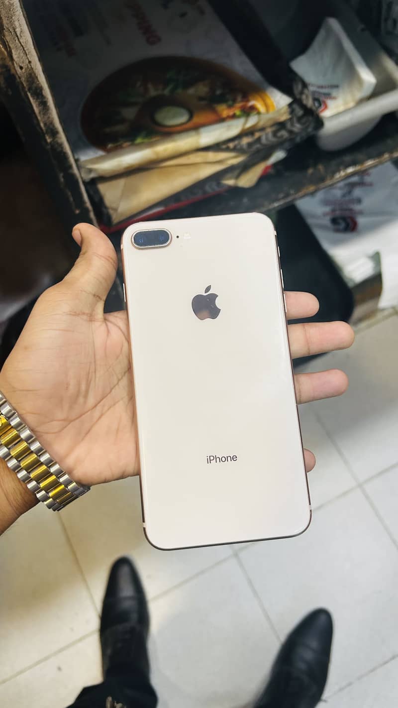 Apple iphone 8plus 5