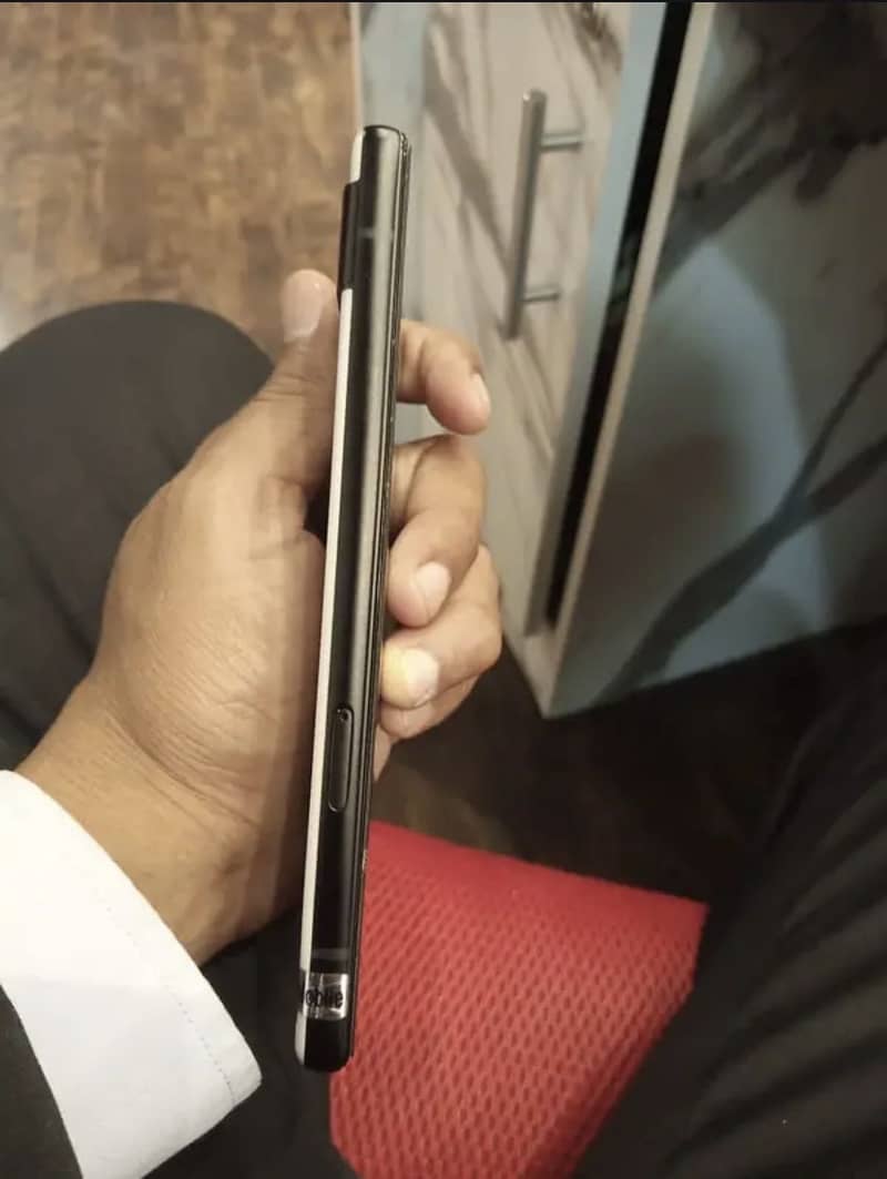 Google Pixel 6a 4