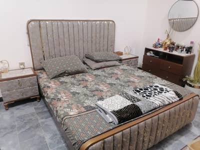 bed dressing, furniture