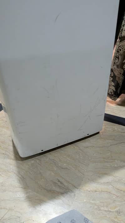 Midea Portable Inverter AC with 110v electricity converter