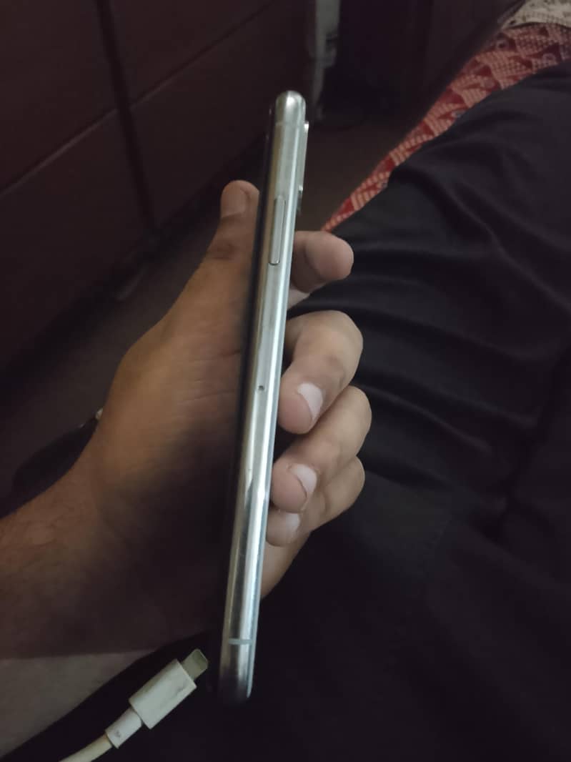 Apple iPhone X 7