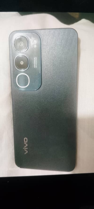 Vivo Y19s