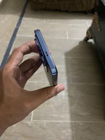 Infinix Hot 40 Pro/0328-430-64-01