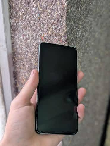 Google Pixel 8 4
