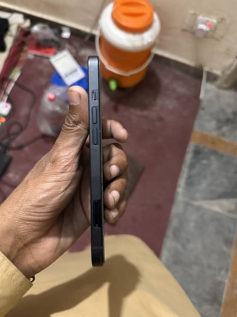 Iphone 13  128gb 3