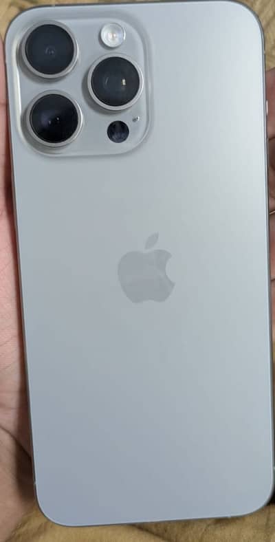 Apple iPhone 15 Pro Max