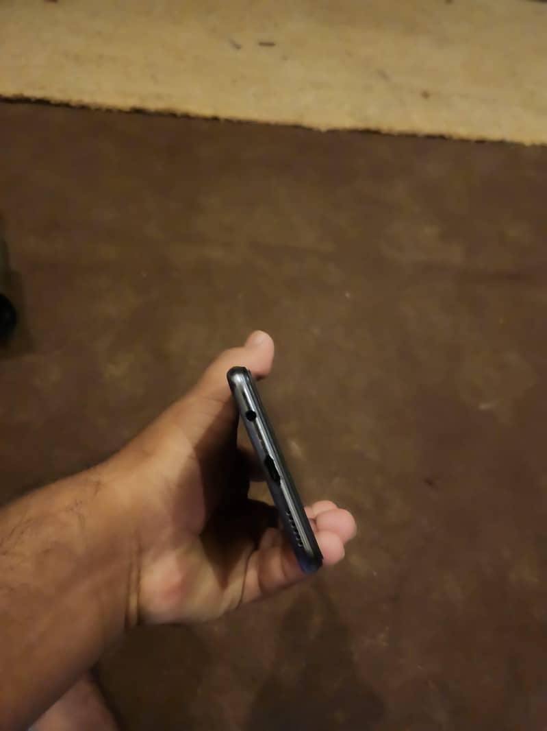 Vivo V21e 1