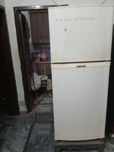 Dawlance 2 door fridge