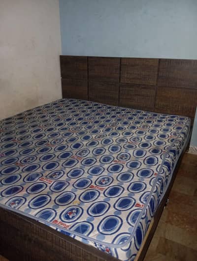 bed for urgent sale