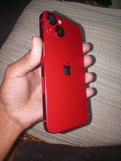 Apple iPhone 13