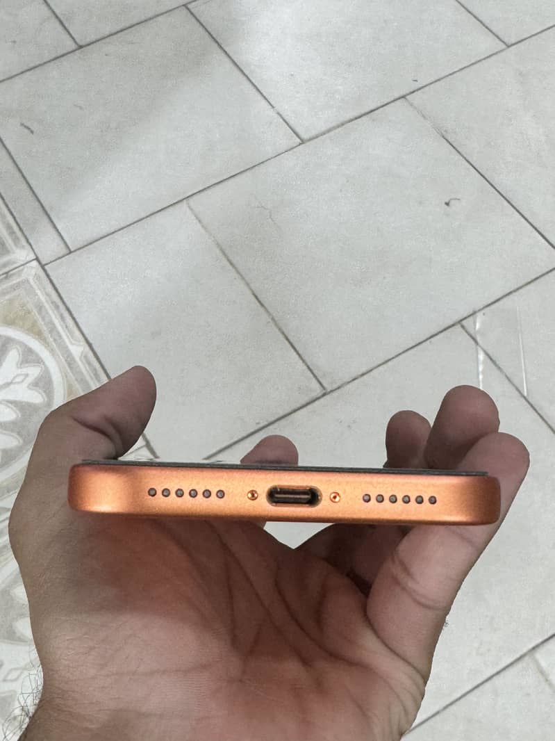 Iphone 17 pro max 5