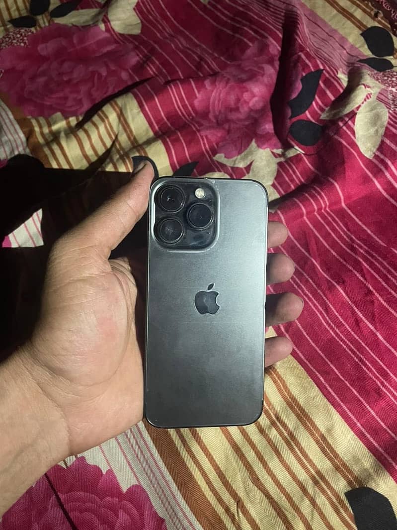 iphone 13pro 3