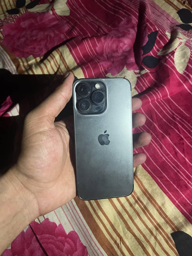 iphone 13pro 4