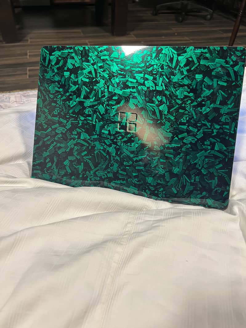 Laptop 0