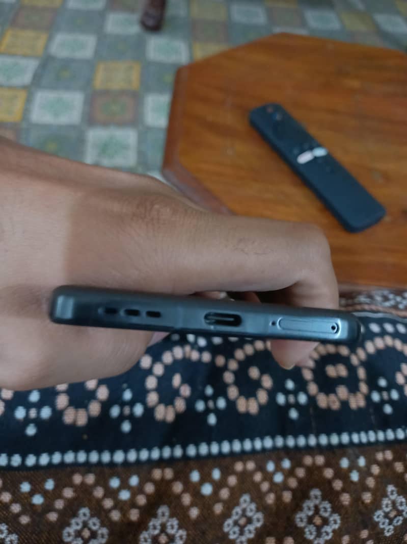 Infinix Zero Flip 8