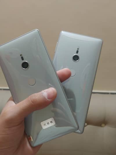 Sony Xperia xz2 for sale