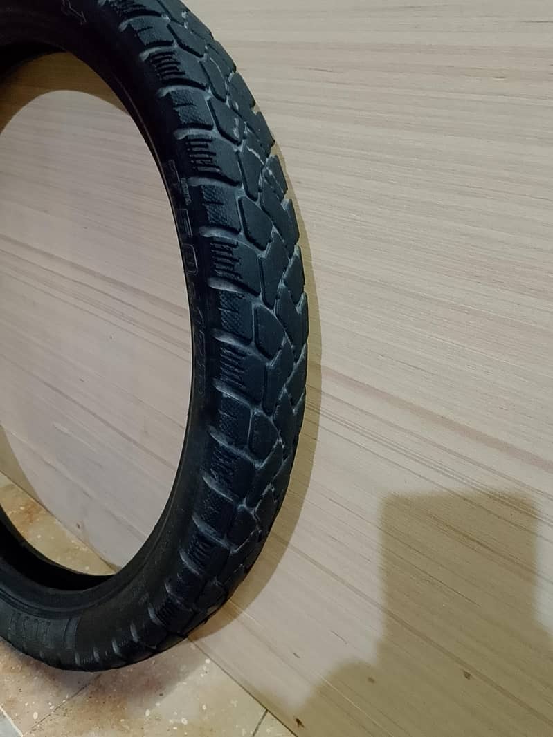 70 cc back Tyre 3